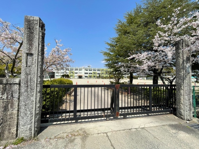 ラ・フォーレ伊東 小学校