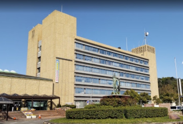 エミナンス東海 役所