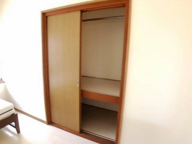 レオン八事　３号館 収納