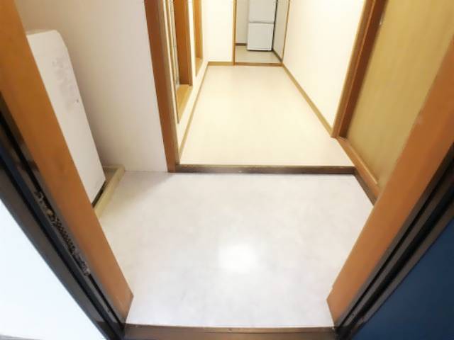 レオン八事　３号館 玄関
