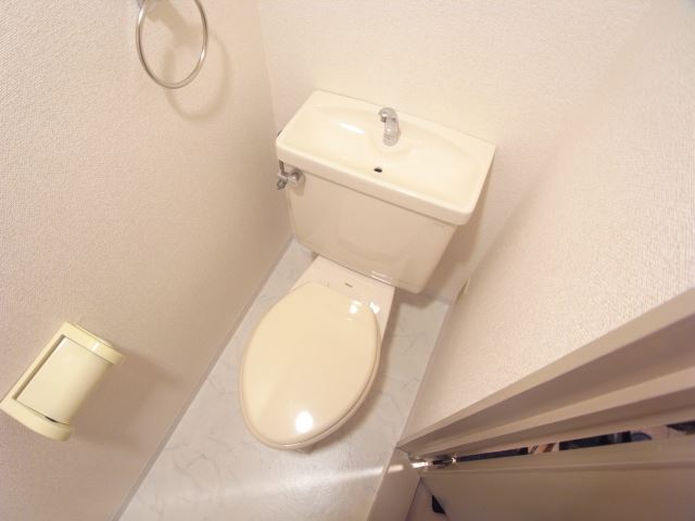 ラポール赤坂 トイレ