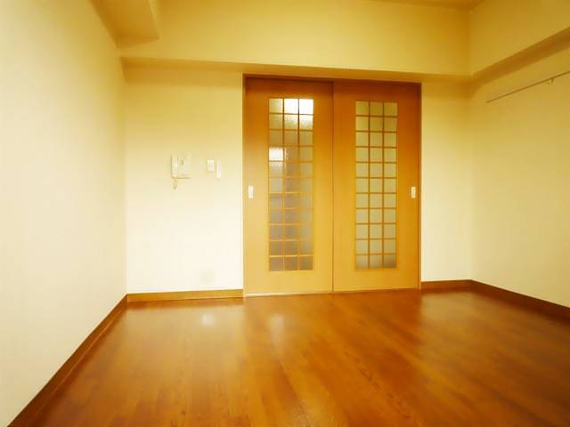 グランドール栄生 その他