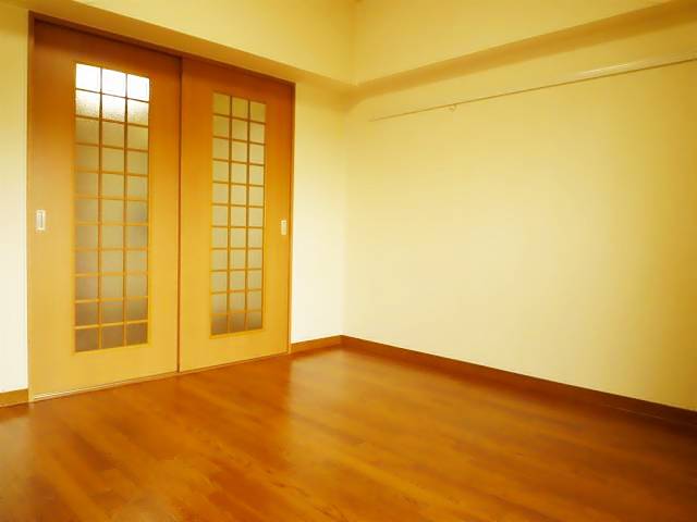グランドール栄生 その他