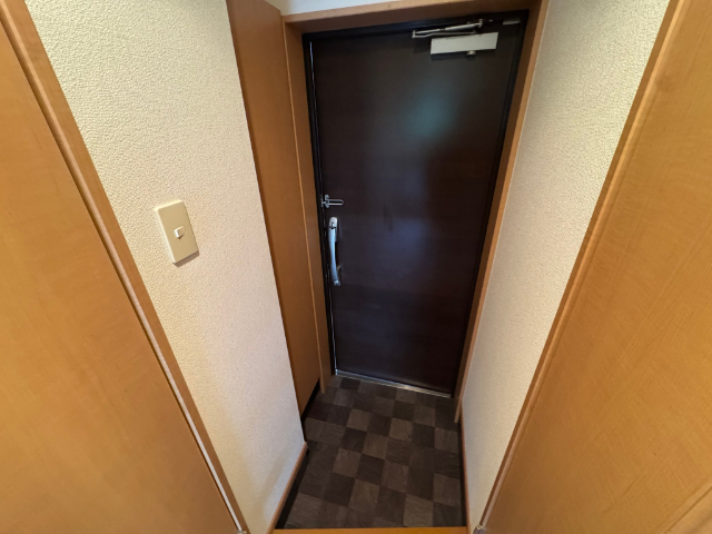 エテルノ富貴ノ台 玄関