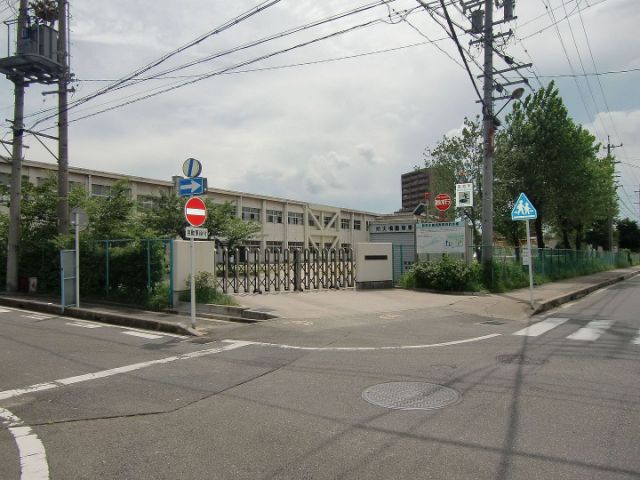 サンハピネスビル 小学校