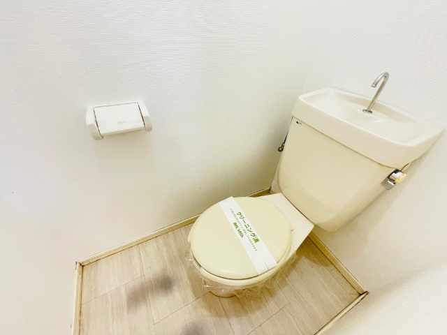 ウィステリアⅠ トイレ