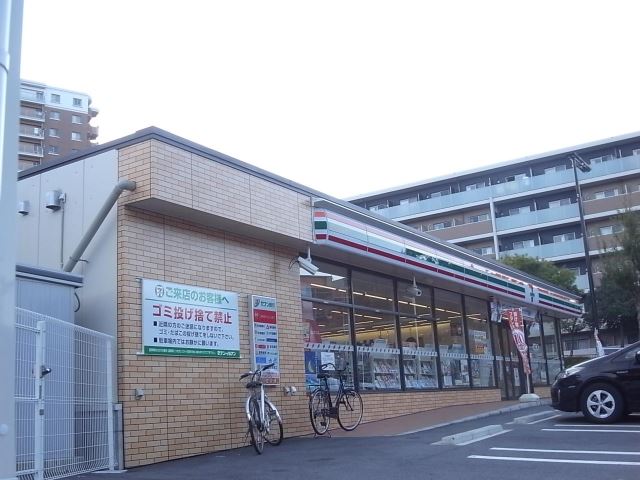 そふぃあ高峯 コンビニ