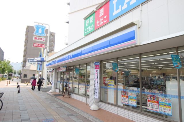 エクセラ大曽根 コンビニ