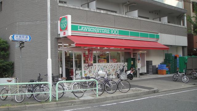 フォレスト那古野 コンビニ