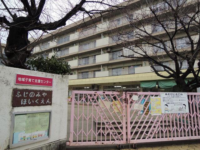 グランドール栄生 幼稚園