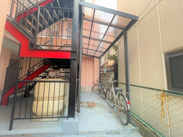 フォーシーズンズ広路 駐車場