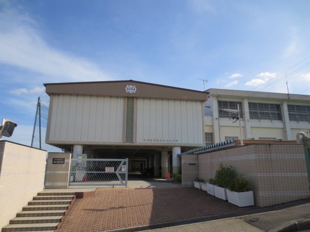 アネックス平和が丘Ⅱ 中学校