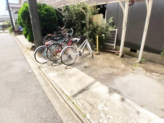 ストーンヒル八事 駐車場