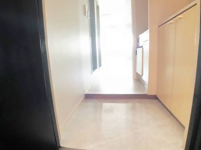 アーバングレーファースト キッチン