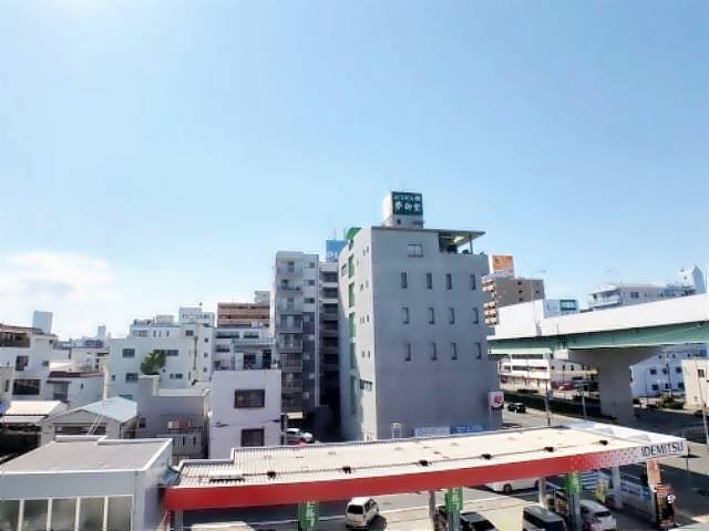 アーバングレーファースト エントランス