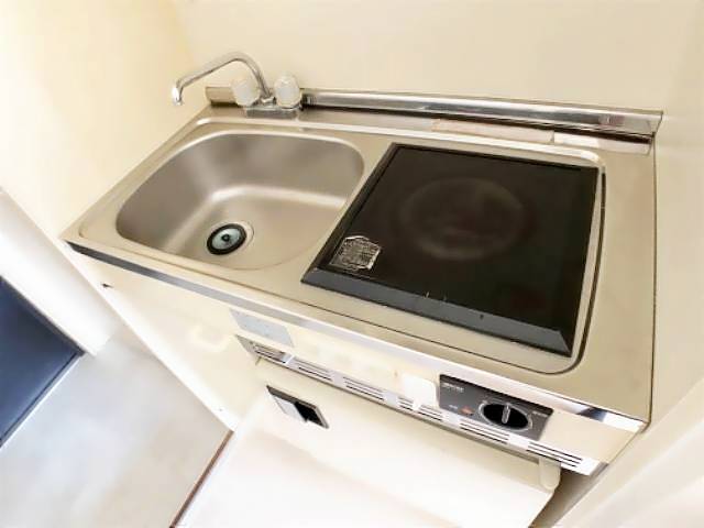アーバングレーファースト キッチン