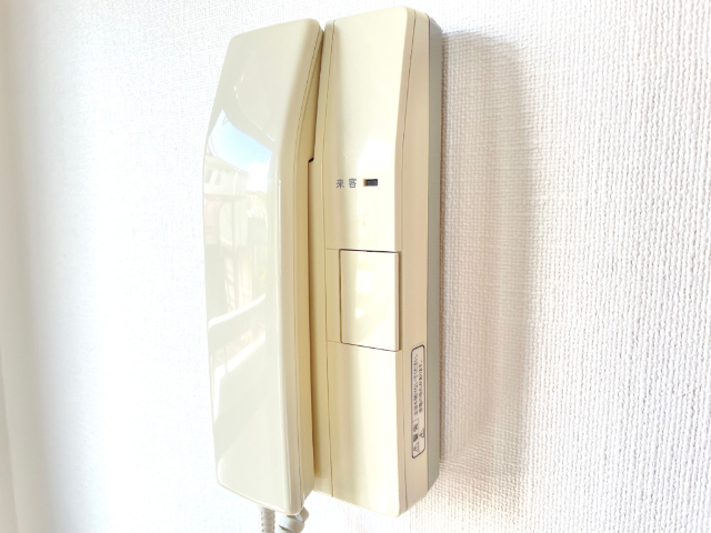 明和マンション エントランス