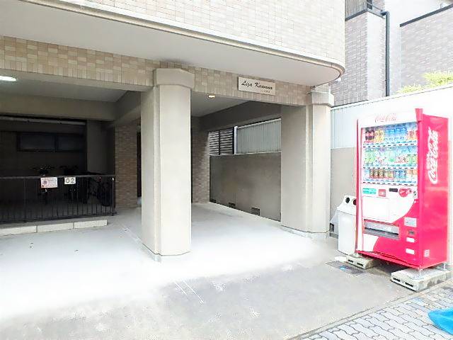 リーザ川名 エントランス