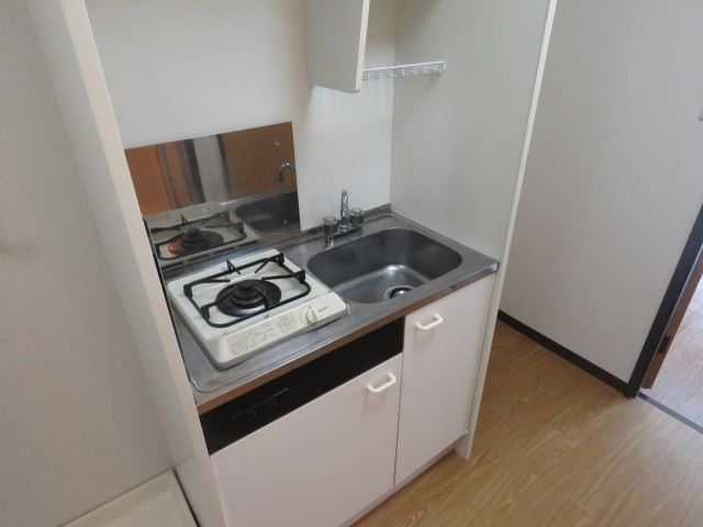 ＣＯＳＭＯＣＯＵＲＴ キッチン