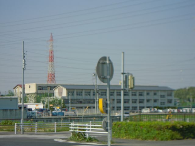 ラ・フォンタナ・ロッサ 中学校