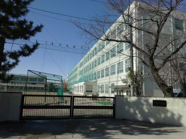 ユースハイム臼井 中学校