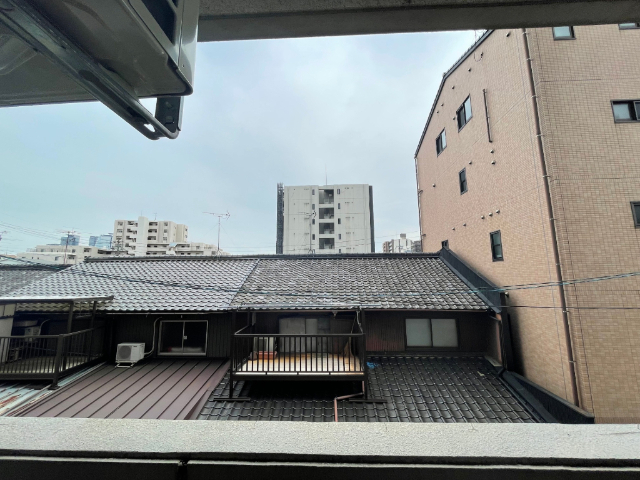 グランドール栄生 眺望