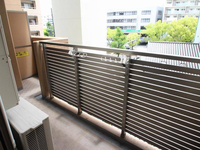 LaSante東別院 ベランダ