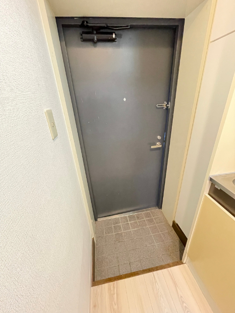 ＬＵＡＮＡ矢田南 玄関
