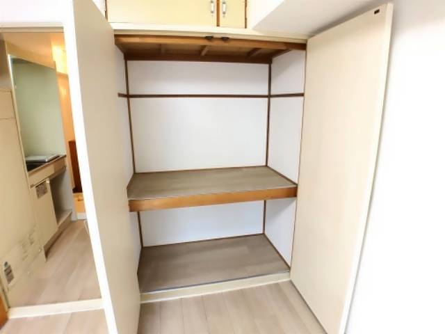 メゾン和泉 収納