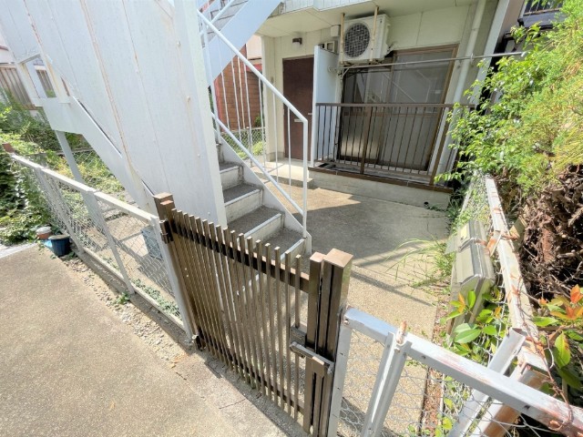 ミキハウス エントランス