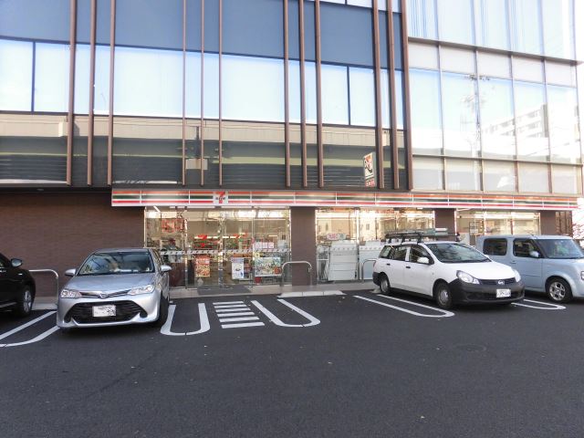 ライフ白金 コンビニ