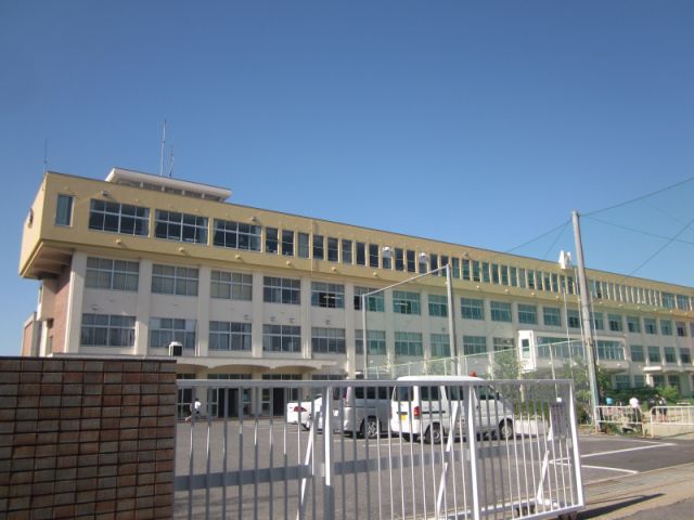 メゾン米野木 中学校