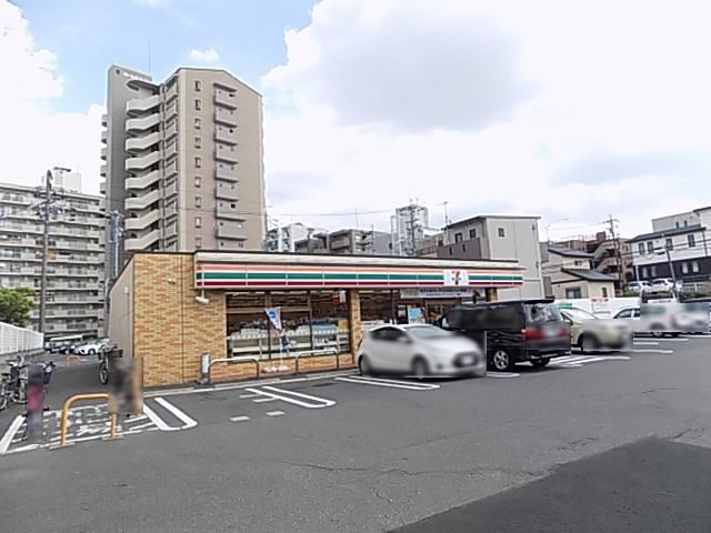ＬＵＡＮＡ矢田南 コンビニ