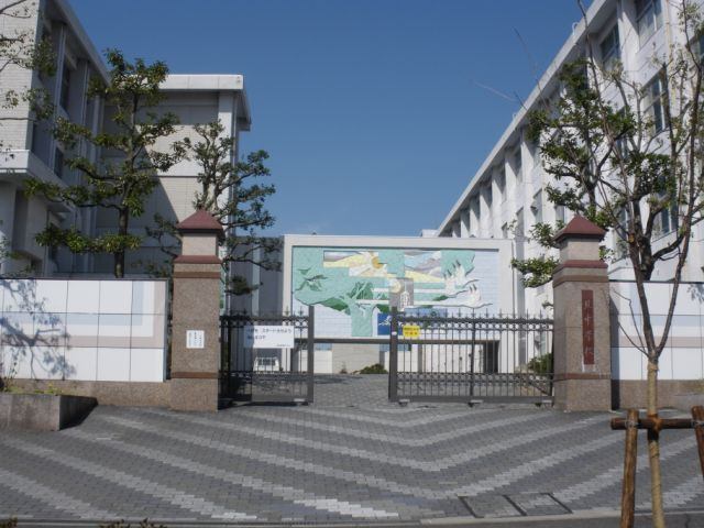 サンヒルズさくら 中学校