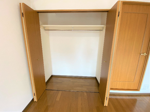 アーバンコート小松 収納