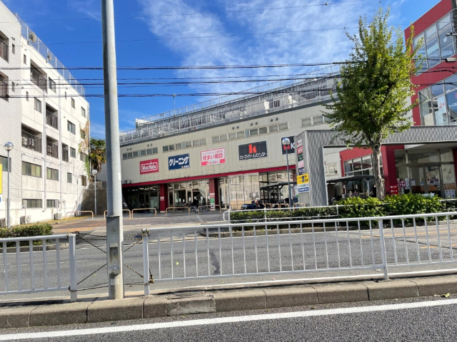 ブランセン川名 スーパー
