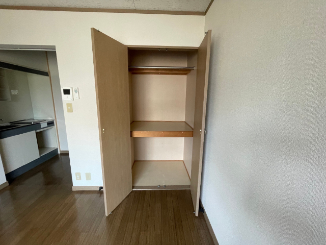 メゾンド喜多山 収納