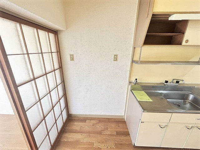コーポサンシャイン キッチン