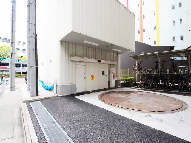 LaSante東別院 駐車場