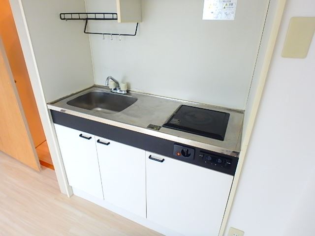 明和マンション キッチン