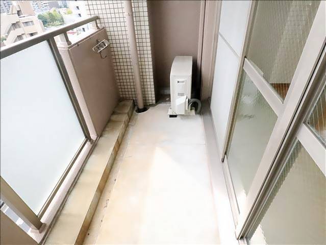 エタージュ ベランダ