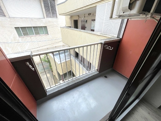 シーズンコート赤池 ベランダ