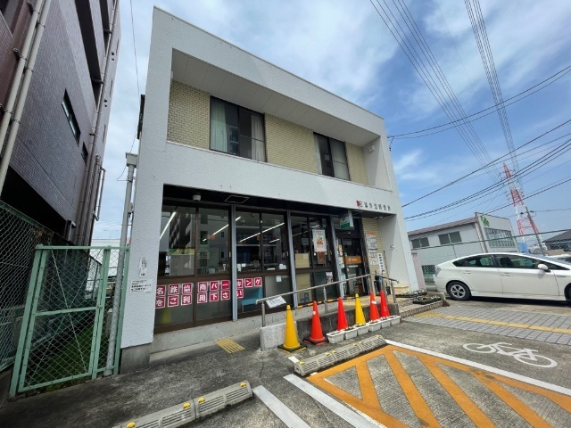 シーズンコート赤池 郵便局