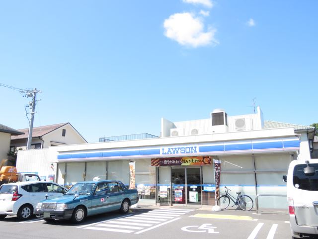 シオンハイツⅡ コンビニ