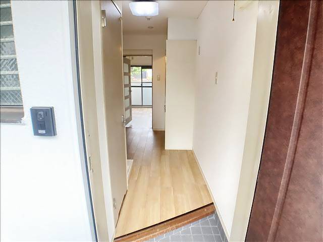 エンジェル御器所 玄関