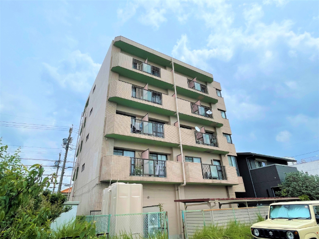 アーバンシャポーナカノ 外観