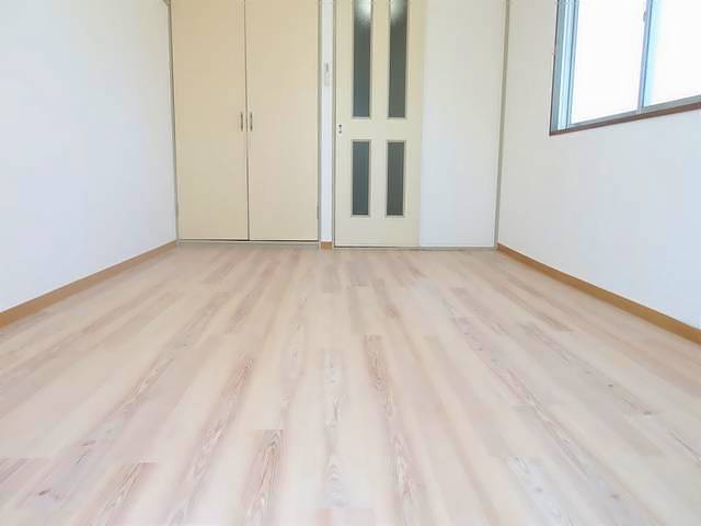 エスポワール一社 玄関