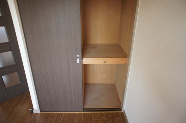 サンライズ 収納