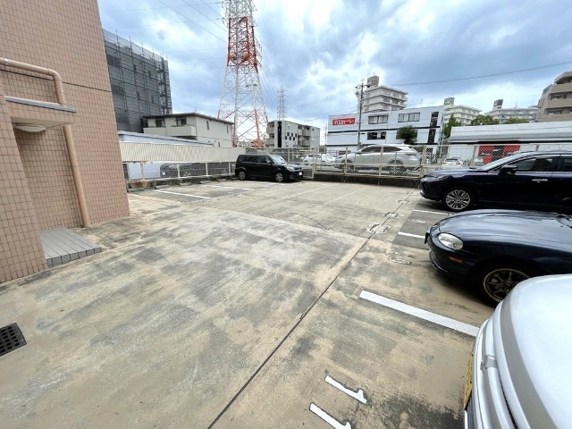 Ｋ０１ 駐車場