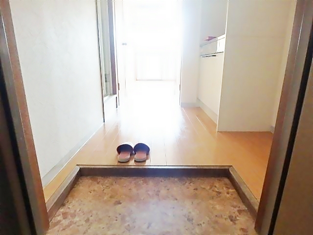 サンシャイン隼人 玄関